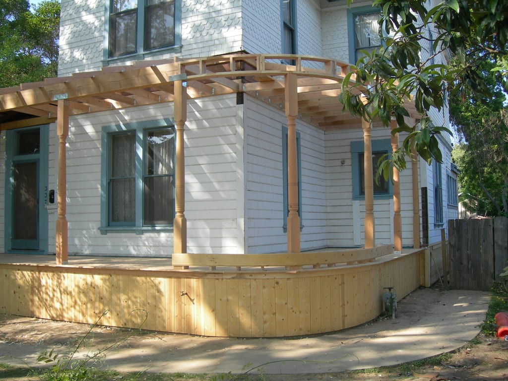 Before: 1889 Victorian home lift and restoration, before work began