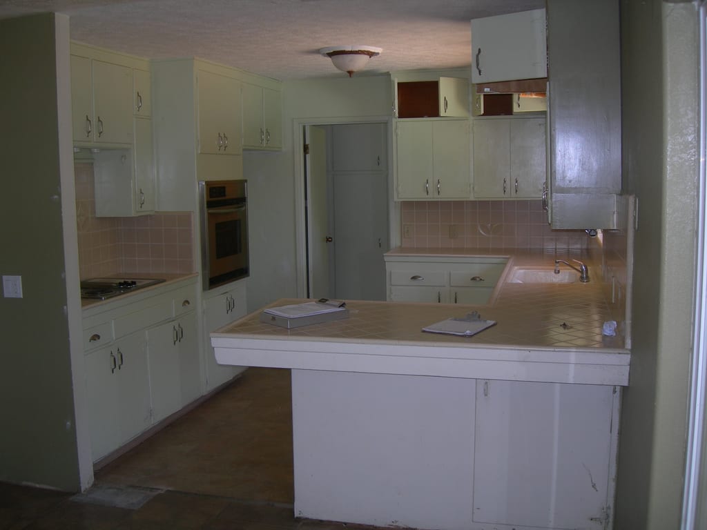 Mattos solid-wood kitchen remodel: Subfloor leveling and installation of cement backer board for tile