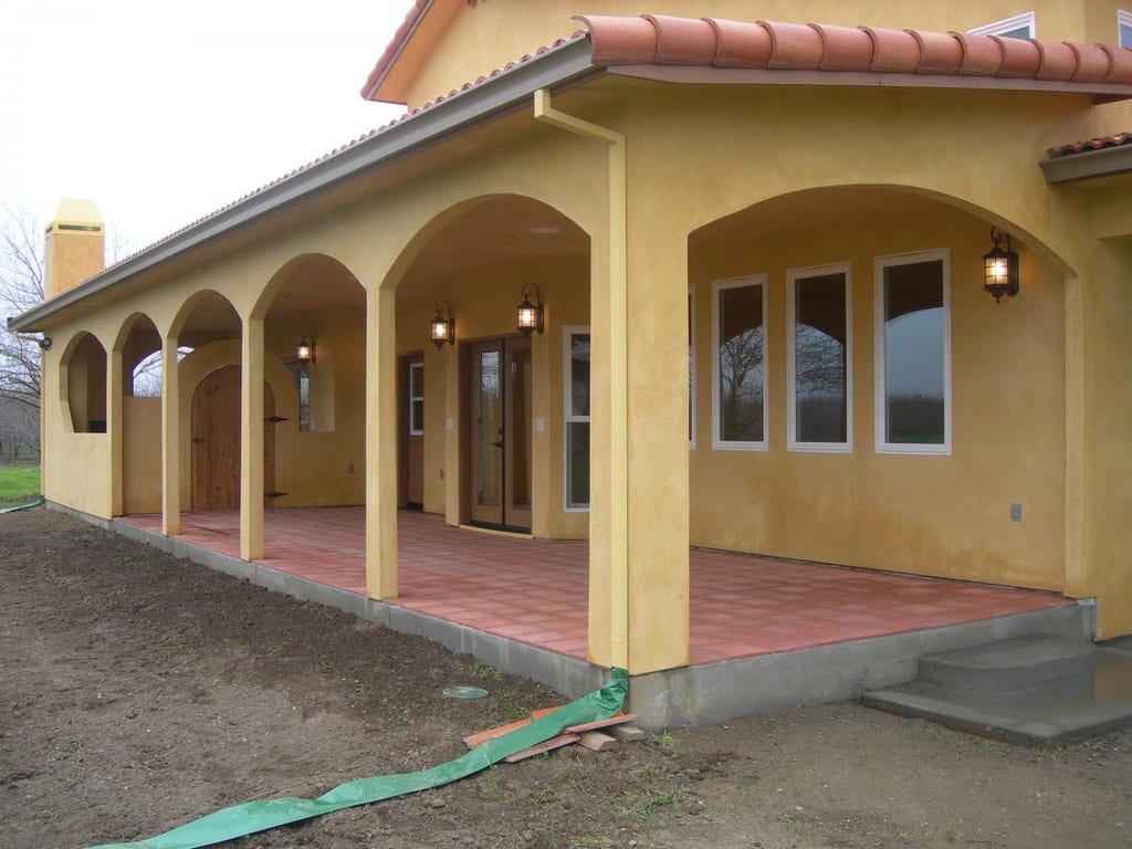Chowchilla custom home completion: Chowchilla custom home completion: construction progress and structural craftsmanship