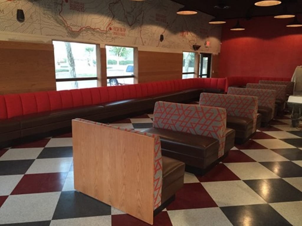 Bob Cat Diner commercial build: Bob Cat Diner commercial build: construction progress and structural craftsmanship