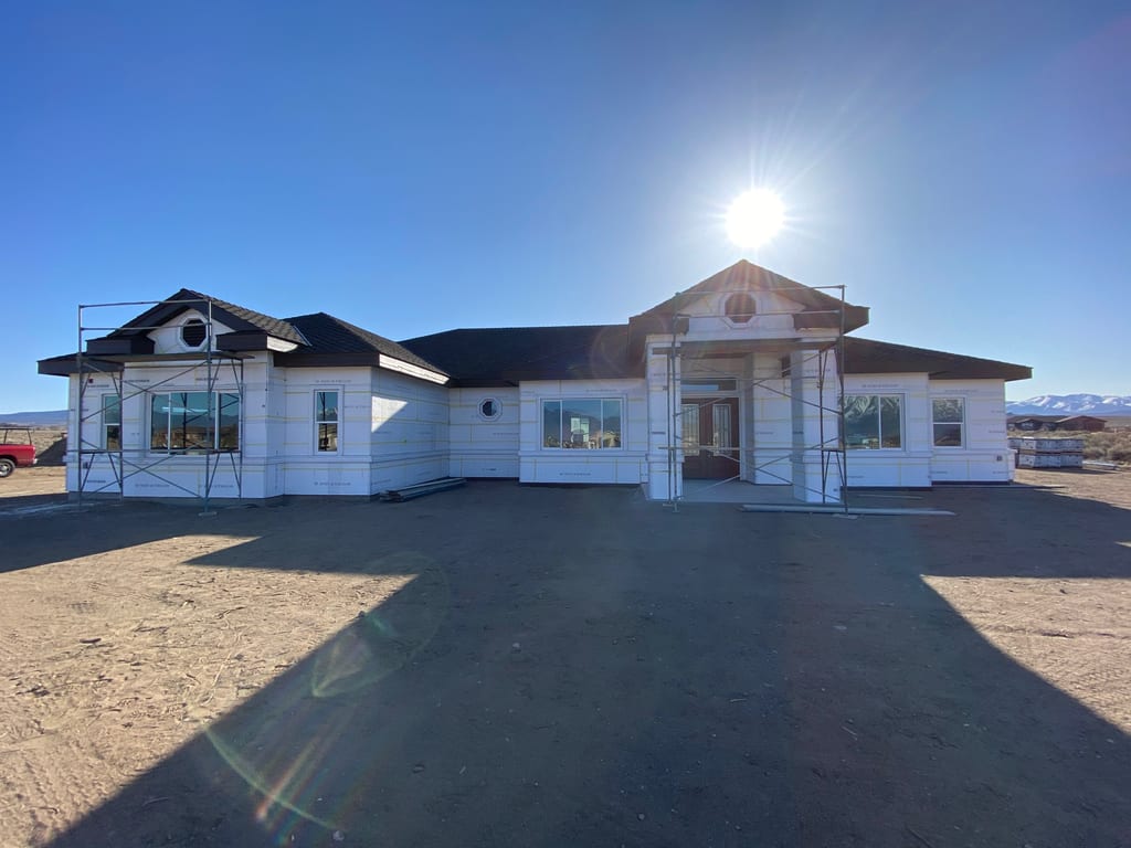 Custom built house in Minden: Custom built house in Minden: construction progress and structural craftsmanship